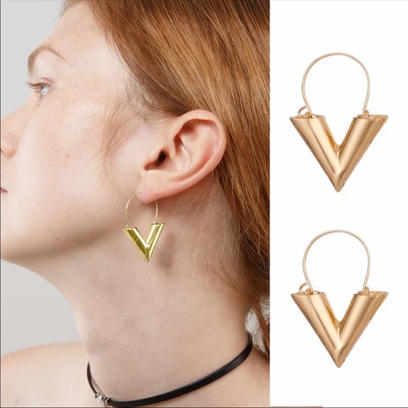• Bexley • Geometric Drop Earrings - Picture 2 of 4